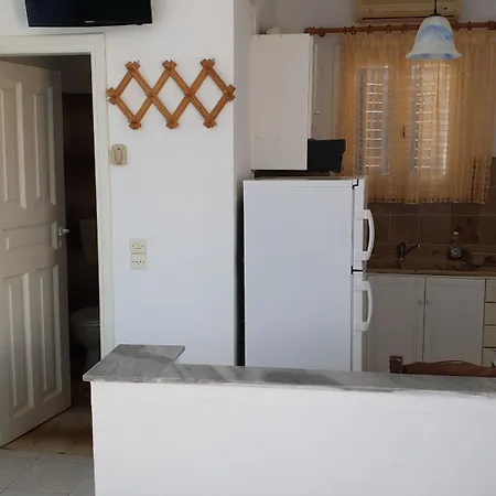 Galazio Kyma Apartmán *